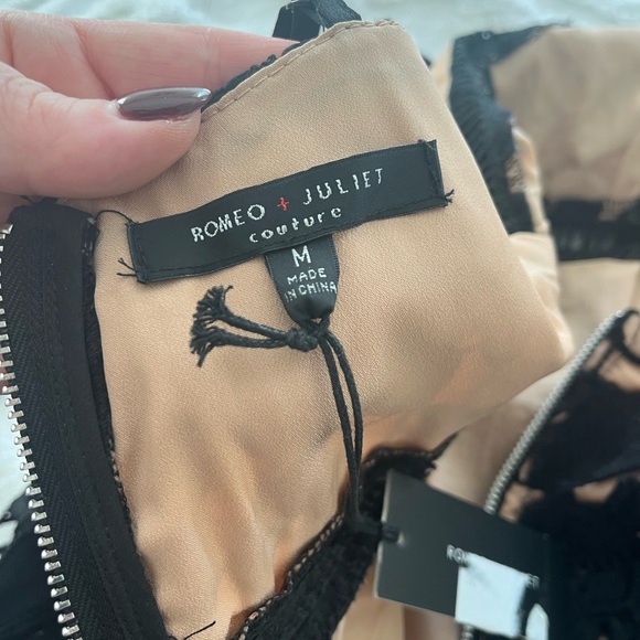 Romeo & Juliet Couture Black Lace Overlay Dress - Picture 5 of 5